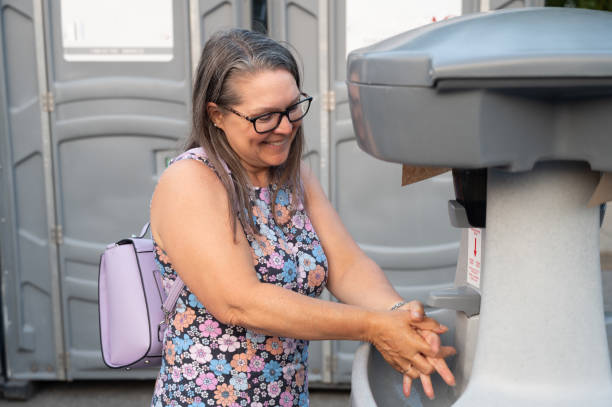 Best Porta potty rental near me  in Anna, IL